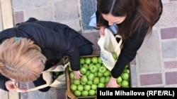 Târgul „Descoperă Moldova Rurală”, unde au participat companii care au beneficiat de ajutoare europene. 4 aprilie 2019