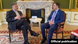  Бујар Османи и Габриел Ескобар