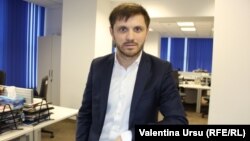 Magistratul la sediul Buiucani al Judecătoriei Chișinău, Ion Chirtoacă, lector la Institutul Național al Justiției.