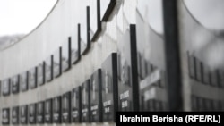 Spomenik žrtavama maskakra u Račku, 13. decembar 2021.