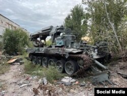 Разбитая российская военная техника.