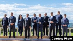 Македонскиот претседател Стево Пендаровски на работна средба како дел од процесот Брдо - Бриони