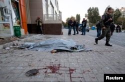 Жертва обстрела на улице Донецка