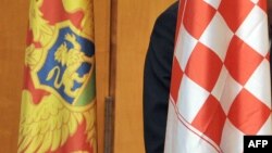 Zastave Crne Gore i Hrvatske