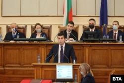 Кирил Петков