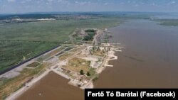 A 34 ezer négyzetméteren elindult szállodafejlesztés a Fertő-tó partján 2021 júniusában