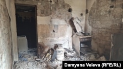 Всичко, което е останало от кухнята на Стефан Рангелов след пожара.