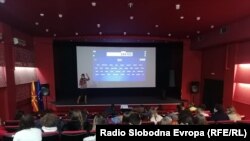 Интерактивен квиз за проверка на знаењата за селекција и рециклирање, пред почетокот на проекцијата на филмот