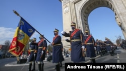 Instituțiile cu atribuții în apărarea țării așteaptă legi noi de trei decenii sau mai mult.