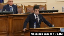 Кирил Петков