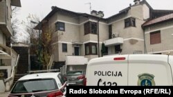 Policija ispred kuće direktora "Bosnalijeka" Nedima Uzunovića, 6. decembar, 2021.