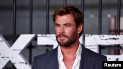 Крис Хемсуърт през 2022 г. на премиерата на последния му хит - Extraction. 