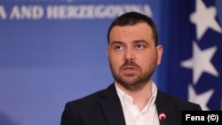 Saša Magazinović: Nerijetko se dešava da različiti ljudi iz BiH lobiraju različite stvari na istu temu