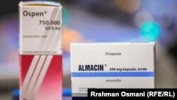 Antibiotici koje je bez recepta kupila ekipa Radija Slobodna Evropa u dve apoteke u Prištini, januar 2024.