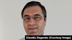 Dan Claudiu Degeratu este sociolog și expert militar. A lucrat 13 la MApN, unde a deținut mai multe funcții.