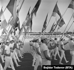 Момент от откриването на фестивала на 28 юли 1968 г. на стадион "Васил Левски" в София. Снимка: Божидар Тодоров, БТА.