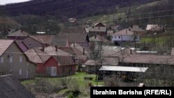 Kuće u selu Žitkovac, mart 2024.