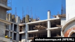 Илустрација, градба на станбена зграда 