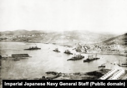 Uništeni ruski brodovi nakon japanskog zauzimanja Port Arthura