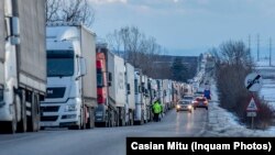 Prostestul fermierilor și transportatorilor a blocat Vama Siret de aproape o săptămână.