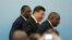 Udhëheqësi kinez, Xi Jinping, me presidentin e Afrikës së Jugut, Cyril Ramaphosa, dhe atë të Senegalit, Macky Sall, gjatë samitit të Forumit mbi Bashkëpunimin Kinë-Afrikë, 4 shtator 2018.