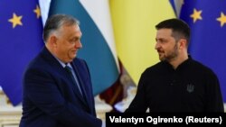 Унгарскиот премиер Виктор Орбан и украинскиот претседател Володимир Зеленски во Киев, 2 јули 2024 година