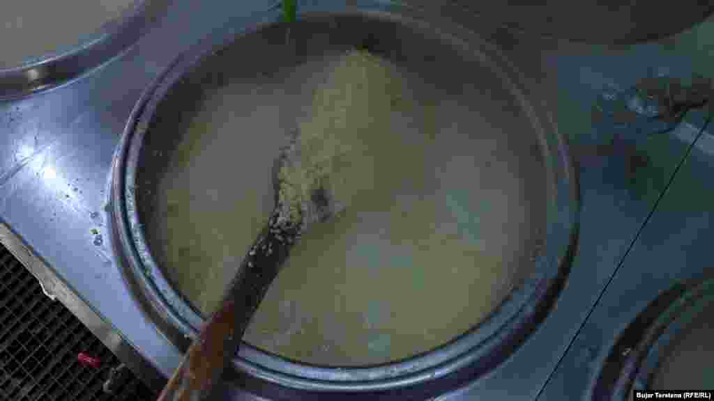 Nutricionistët thonë se institucionet parashkollore ofrojnë vakte ushqimore&nbsp;që u mundësojnë fëmijëve zhvillim të shëndoshë fizik.