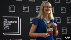 Анджела Родел на церемонията по връчване на наградата "Букър", Лондон, 23 май 2023