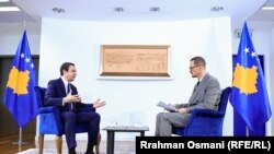 Premijer Kosova, Aljbin Kurti, tokom intervjua sa novinarom RSE Artonom Konuševcem, u Prištini 19.03.2024.