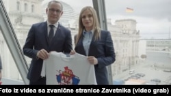 Milica Đurđević Stamenkovski kao predsednica Zavetnika se u novembru 2023. sastala u Bundestagu sa predsednikom AfD-a Tinom Krupalom