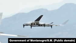 Dron Vojske Crne Gore na podgoričkom aerodromu