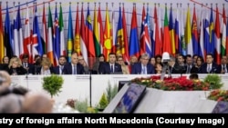 Pamje nga punimet e samitit të OSBE-së që po mbahet në Shkup.