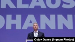 Epoca Iohannis s-a încheiat. Klaus Iohannis demisionează începând din 12 februarie 2025. El a declarat că prin demisie, evită ca România „să se facă de râsul lumii”. Demersurile de suspendare din Parlament ar fi umbrit procesul electoral pentru alegerea unui nou președinte.