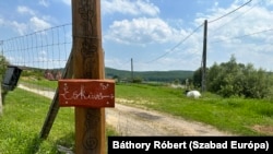 Dübörög az esküvői biznisz a zsákfaluban