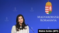 Szentkirályi Alexandrával jön a sorcsere vagy „megújulás”