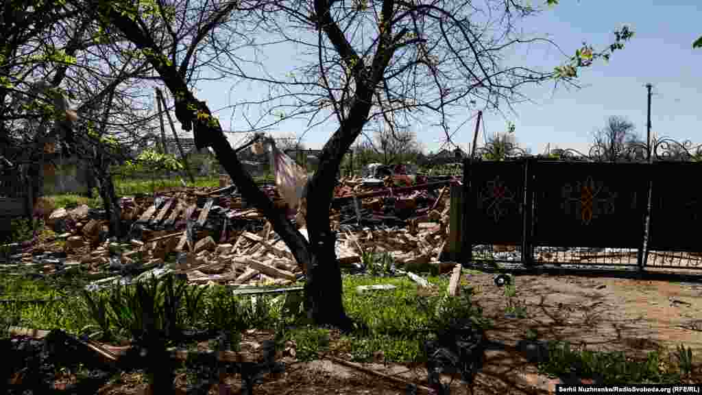 Volnovaha - unul dintre cele 19 districte din regiunea Donețk - a fost cândva centrul administrativ al regiunii Volnovaha.El a fost în mare parte distrus după luni de lupte, ambele părți angajându-se în războiul de tranșee.