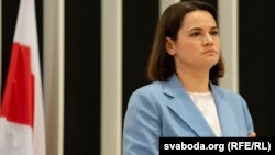 Svjetlana Tihanovskaja govori na konferenciji u Varšavi 6. avgusta 2023.