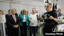 Промоција на нов современ апарат за роботска рехабилитација - Локомат, на Универзитетската клиника за физикална терапија и рехабилитација во Скопје, 20.12.2023 година.