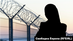 Силует на жена бежанка на фона на гранична ограда. Снимката е илюстративна.