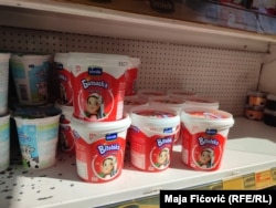 Proizvodi u prodavnici na Kosovu, Severna Mitrovica, 28. juli 2023.