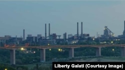 Într-o perioadă extrem de dificilă economic pentru combinatul siderurgic, statul român intră în Consiliul de Administrație prin directorul Băncii de Investiții și Dezvoltare.