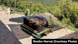 Pripreme za Otočnu školu društvene autonomije na Visu, Hrvatska