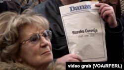 Protest ispred Apelacionog suda u Beogradu zbog oslobađajuće presude optuženima za ubistvo novinara Slavka Ćuruvije, 5. februara 2024.