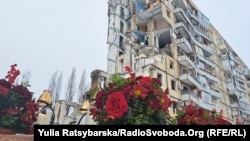 46 de civili din Dnipro au fost uciși anul trecut într-un atac cu rachete. 