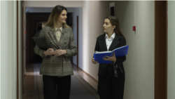 Cine lucrează la integrarea europeană? Autoritățile nu au suficienți oameni pentru a face reformele