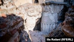 ეკლესიის ნანგრევები