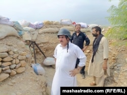 Vladini zvaničnici nadgledaju prekid vatre između šiitskih i sunitskih grupa u okrugu Kurram u Khyber Pakhtunkhwa u julu ove godine.