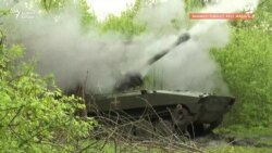 Naponta félezer lövedék zúdul az ukránokra Bahmutnál 