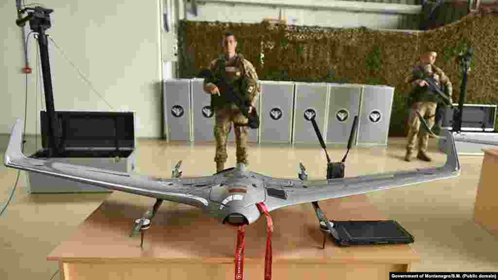 U posjedu Vojske Crne Gore, od ove sedmice je šest bespilotnih letjelica Belin V, 2. juli 2024. &nbsp;