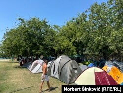 Festivali EXIT, zona e kampit.